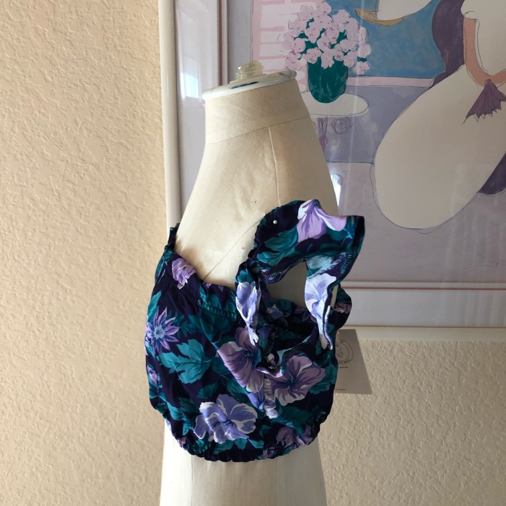 Urban Renewal Floral Print Off The Shoulder Crop Top - Picture 6 of 11